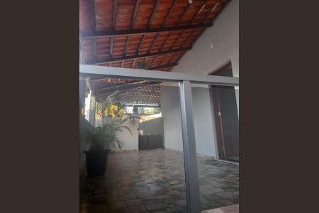 Foto 03 de casa à venda com 3 quartos, 154m² em Fonte Grande, Contagem