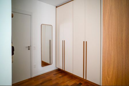 Apartamento à venda com 132m², 3 quartos e 2 vagasQuarto 2 - Suite
