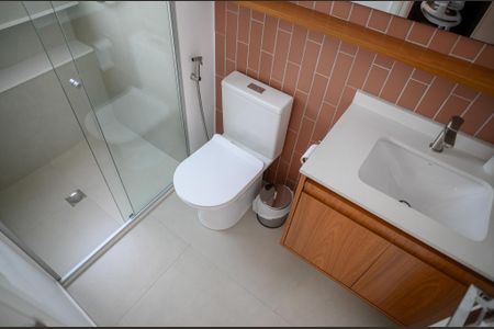 Apartamento à venda com 132m², 3 quartos e 2 vagasBanheiro Quarto 3 / Escritório