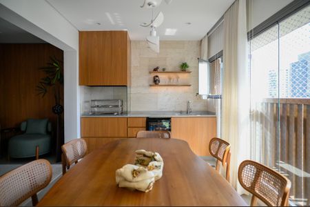 Varanda Gourmet de apartamento à venda com 3 quartos, 132m² em Vila Gumercindo, São Paulo