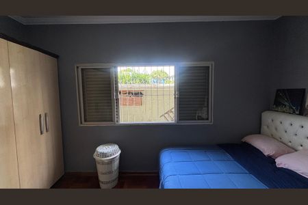 Casa à venda com 175m², 2 quartos e 2 vagasQuarto 2