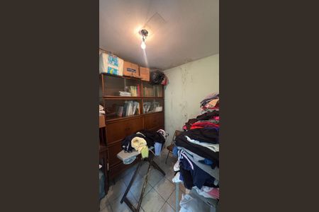 Casa à venda com 175m², 2 quartos e 2 vagasBanheiro - Quarto de Apoio