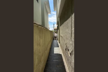 Casa à venda com 175m², 2 quartos e 2 vagasCorredor