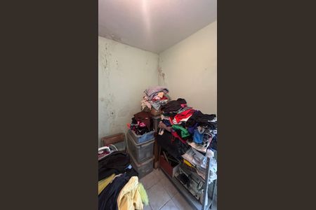 Casa à venda com 175m², 2 quartos e 2 vagasBanheiro - Quarto de Apoio