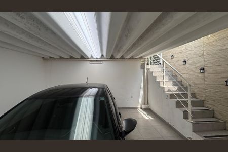 Casa à venda com 175m², 2 quartos e 2 vagasGaragem