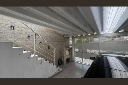 Casa à venda com 175m², 2 quartos e 2 vagasGaragem