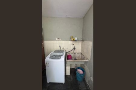 Casa à venda com 175m², 2 quartos e 2 vagasQuintal - Area de Serviço