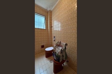 Casa à venda com 175m², 2 quartos e 2 vagasBanheiro