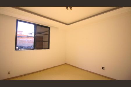 Quarto 2 de apartamento à venda com 2 quartos, 44m² em Conjunto Promorar Sapopemba, São Paulo