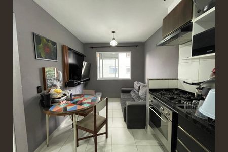 Sala de apartamento para alugar com 2 quartos, 32m² em Jardim Celeste, São Paulo