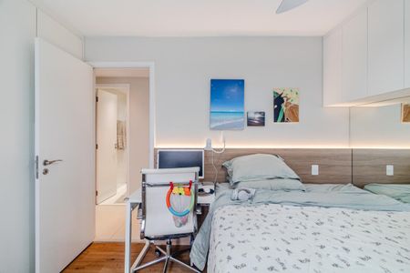 Apartamento à venda com 81m², 3 quartos e 2 vagasSuíte