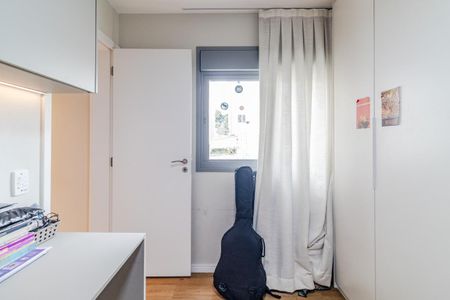 Apartamento à venda com 81m², 3 quartos e 2 vagasQuarto 2