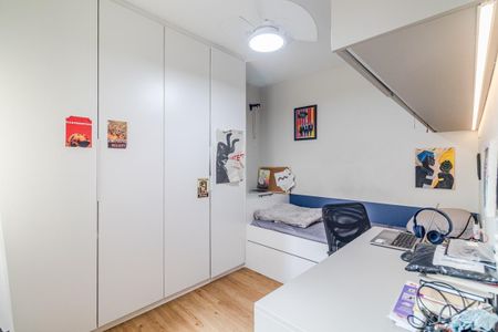 Apartamento à venda com 81m², 3 quartos e 2 vagasQuarto 2