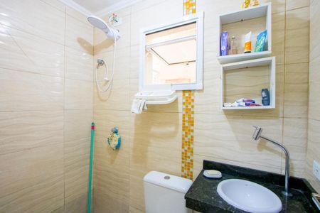 Apartamento à venda com 53m², 2 quartos e 1 vaga Apartamento à venda com 53m², 2 quartos e 1 vagaBanheiro social