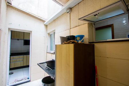 Apartamento à venda com 53m², 2 quartos e 1 vaga Apartamento à venda com 53m², 2 quartos e 1 vagaÁrea de serviço 2