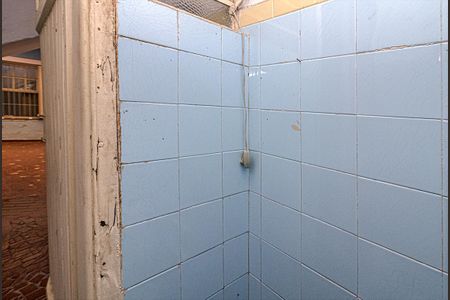 Casa para alugar com 224m², 3 quartos e 4 vagas Casa para alugar com 224m², 3 quartos e 4 vagasbanheiro na área de serviço_3