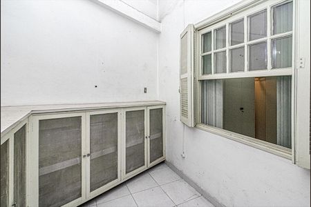 Casa para alugar com 224m², 3 quartos e 4 vagas Casa para alugar com 224m², 3 quartos e 4 vagasdespensa_2