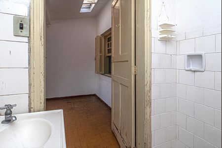 Casa para alugar com 224m², 3 quartos e 4 vagas Casa para alugar com 224m², 3 quartos e 4 vagasbanheiro_3