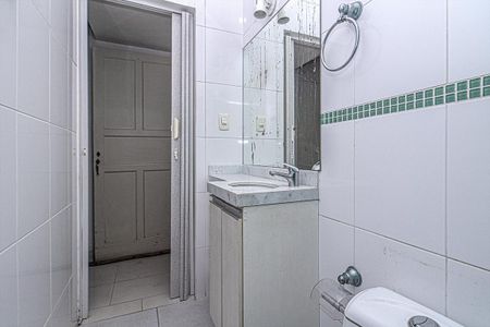 Casa para alugar com 224m², 3 quartos e 4 vagas Casa para alugar com 224m², 3 quartos e 4 vagasbanheiro na suíte _3