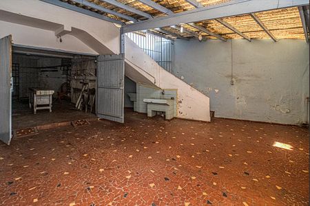 Casa para alugar com 224m², 3 quartos e 4 vagas Casa para alugar com 224m², 3 quartos e 4 vagasquintal e área de serviço_1