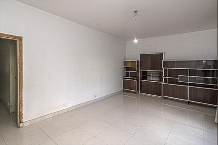 Casa para alugar com 224m², 3 quartos e 4 vagas Casa para alugar com 224m², 3 quartos e 4 vagassala_4
