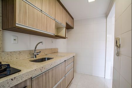Apartamento à venda com 52m², 2 quartos e 1 vagaCozinha e Área de Serviço