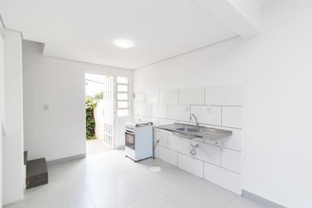 Cozinha  de casa de condomínio para alugar com 1 quarto, 55m² em Santa Tereza, Porto Alegre