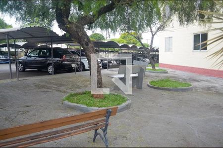 Apartamento à venda com 60m², 2 quartos e 1 vaga Apartamento à venda com 60m², 2 quartos e 1 vagaGaragens