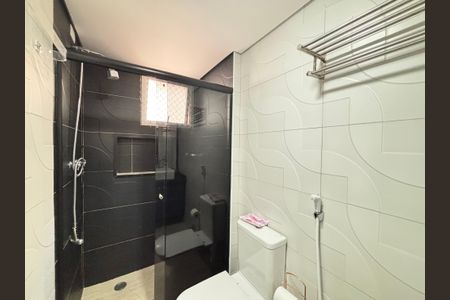 Apartamento para alugar com 82m², 2 quartos e 2 vagas Apartamento para alugar com 82m², 2 quartos e 2 vagasBanheiro da Suíte 2