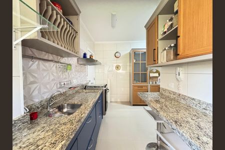 Apartamento para alugar com 82m², 2 quartos e 2 vagas Apartamento para alugar com 82m², 2 quartos e 2 vagasCozinha