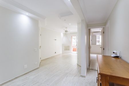 Sala de apartamento para alugar com 2 quartos, 82m² em Vila Olímpia, São Paulo