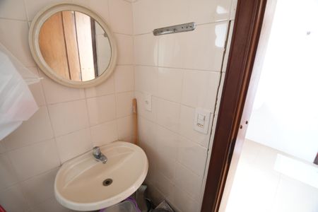 Apartamento para alugar com 245m², 4 quartos e 2 vagasBanheiro de serviço