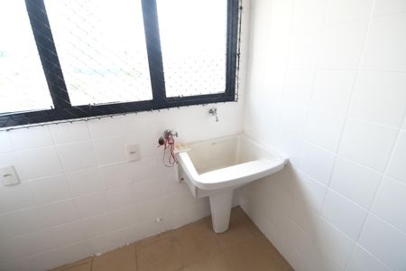 Apartamento para alugar com 245m², 4 quartos e 2 vagasÁrea de Serviço