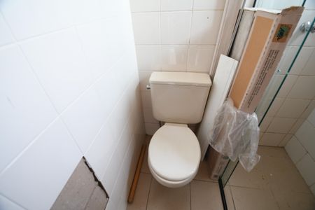 Apartamento para alugar com 245m², 4 quartos e 2 vagasBanheiro de serviço