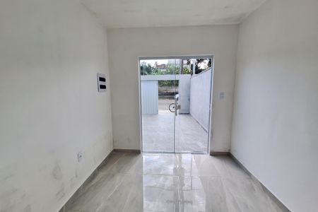 Casa para alugar com 100m², 2 quartos e 1 vagaSala