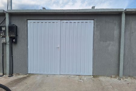 Casa para alugar com 100m², 2 quartos e 1 vagaFachada