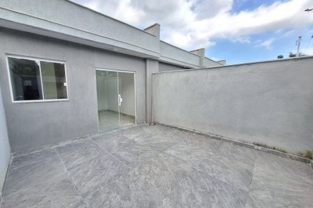 Casa para alugar com 101m², 2 quartos e 1 vaga Casa para alugar com 101m², 2 quartos e 1 vagaGaragem