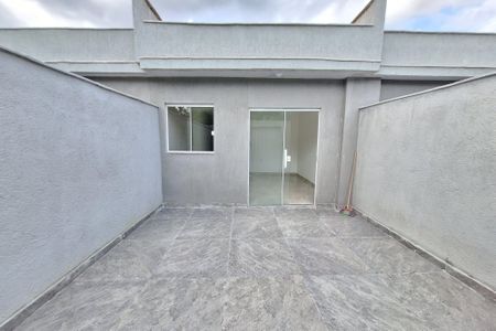 Casa para alugar com 101m², 2 quartos e 1 vaga Casa para alugar com 101m², 2 quartos e 1 vagaGaragem