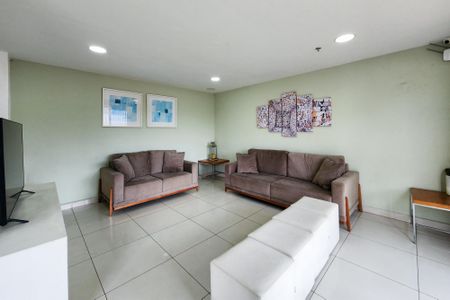 Apartamento à venda com 65m², 2 quartos e 1 vaga Apartamento à venda com 65m², 2 quartos e 1 vagaÁrea Comum