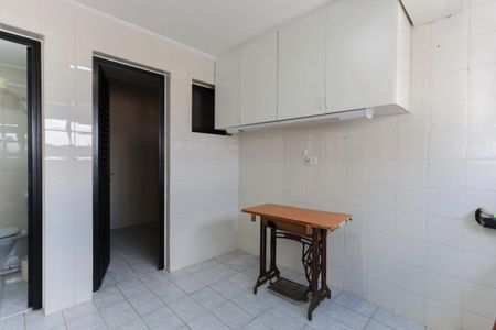 Apartamento para alugar com 250m², 3 quartos e 4 vagas Apartamento para alugar com 250m², 3 quartos e 4 vagasÁrea de serviço
