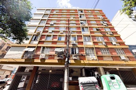 Apartamento para alugar com 70m², 2 quartos e 2 vagasFachada