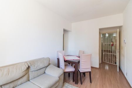 Apartamento para alugar com 70m², 2 quartos e 2 vagasSala