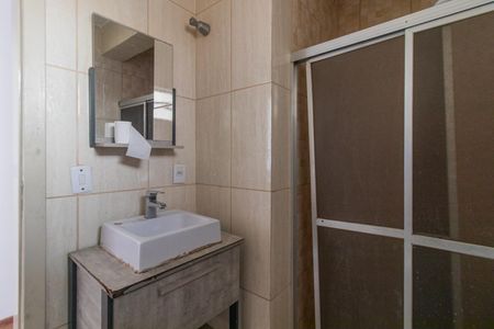 Apartamento para alugar com 70m², 2 quartos e 2 vagasBanheiro