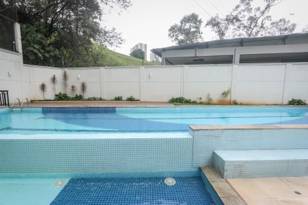 Apartamento para alugar com 77m², 2 quartos e 2 vagasÁrea comum - Piscina