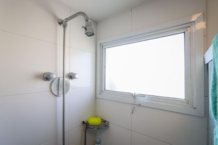 Apartamento para alugar com 77m², 2 quartos e 2 vagasBanheiro da Suite