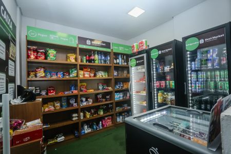 Apartamento para alugar com 77m², 2 quartos e 2 vagasMini Mercado