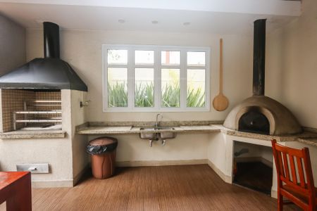 Apartamento para alugar com 77m², 2 quartos e 2 vagasÁrea comum - Churrasqueira