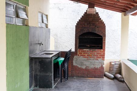 Apartamento para alugar com 50m², 2 quartos e 1 vaga Apartamento para alugar com 50m², 2 quartos e 1 vagaÁrea comum - Churrasqueira