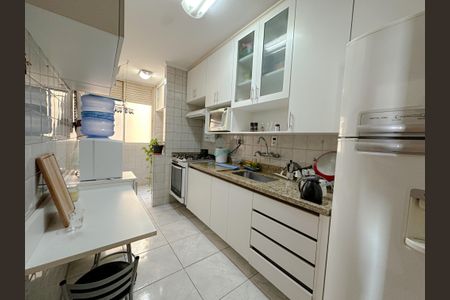 Apartamento para alugar com 55m², 2 quartos e 1 vaga Apartamento para alugar com 55m², 2 quartos e 1 vagaCozinha