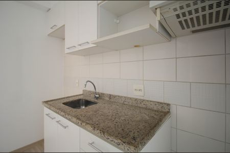 Apartamento à venda com 48m², 2 quartos e 1 vagaCozinha - Armários